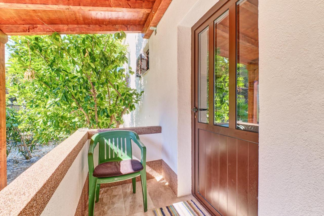 Eco Secluded Apartments Zabodarski Cunski Luaran gambar
