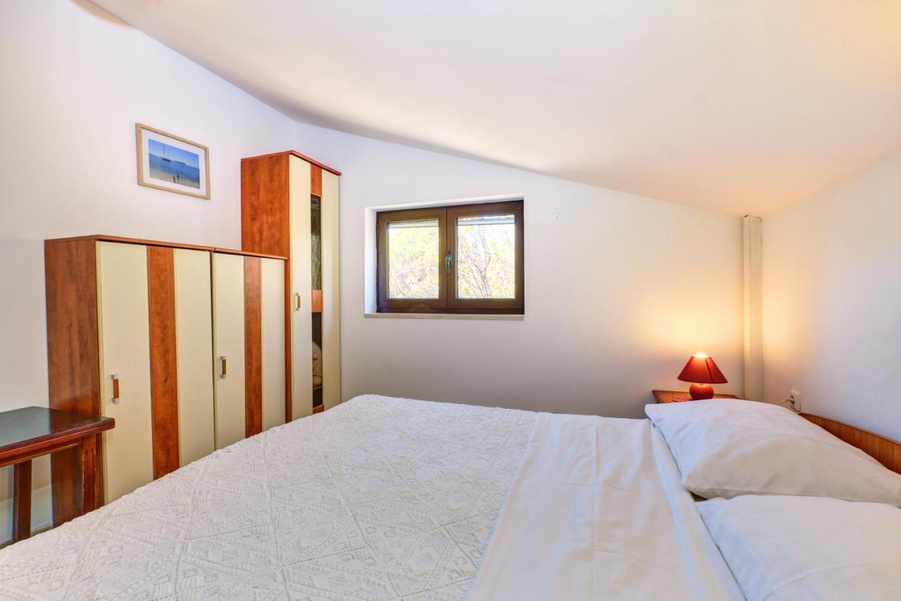 Eco Secluded Apartments Zabodarski Cunski Luaran gambar