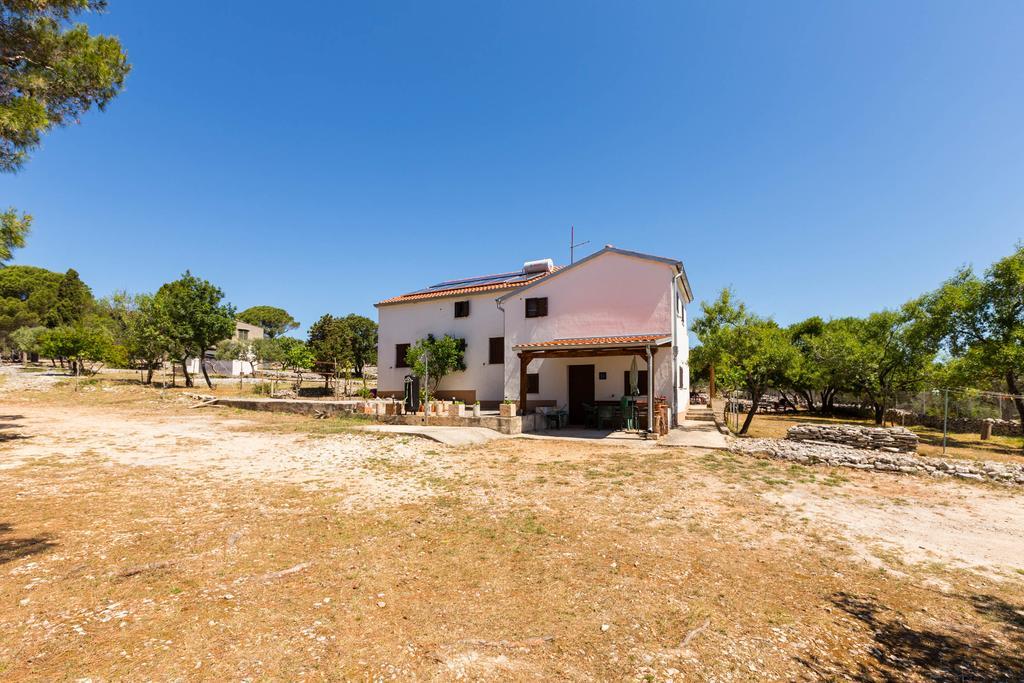 Eco Secluded Apartments Zabodarski Cunski Luaran gambar
